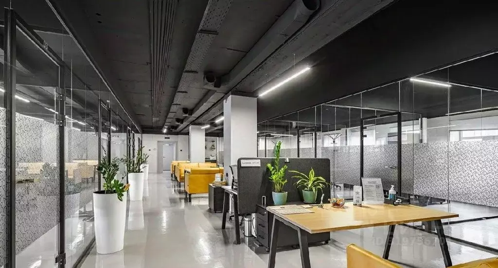 Офис в Санкт-Петербург Инструментальная ул., 8 (545 м) - Фото 0