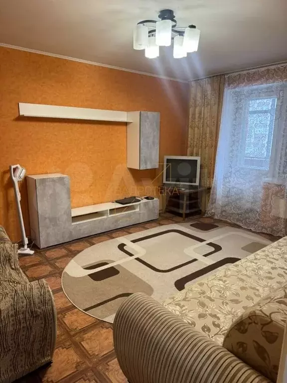 2-к. квартира, 50м, 4/6эт. - Фото 1