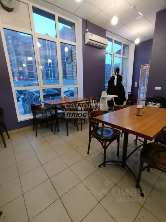 Торговая площадь в Татарстан, Казань ул. Баки Урманче, 5 (75 м) - Фото 2