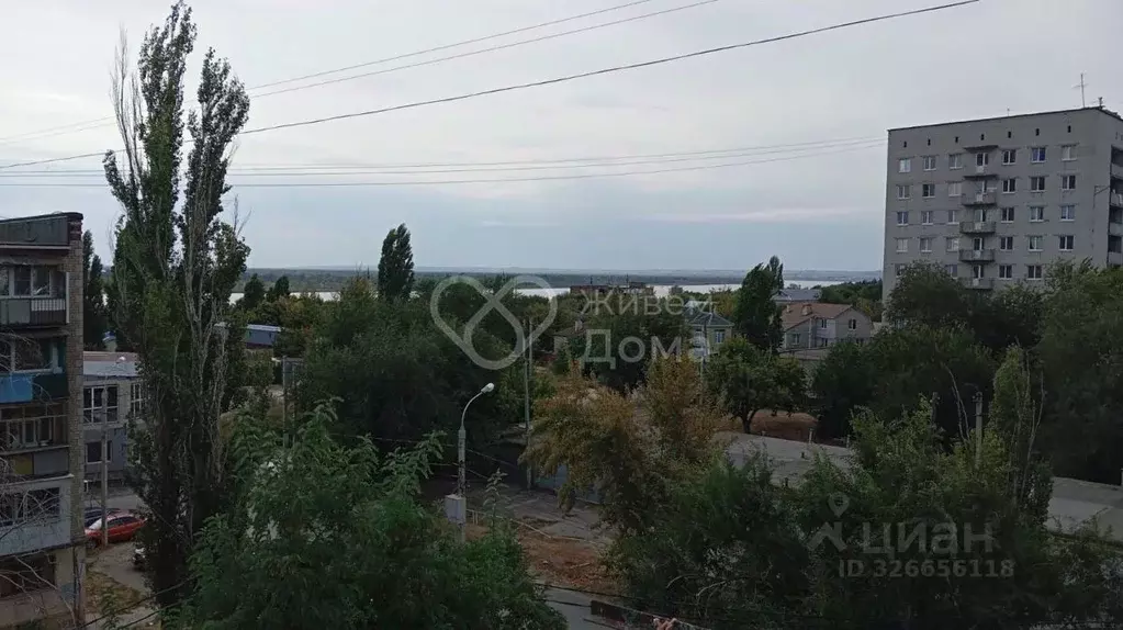 3-к кв. Волгоградская область, Волгоград Бобруйская ул., 4 (58.7 м) - Фото 0