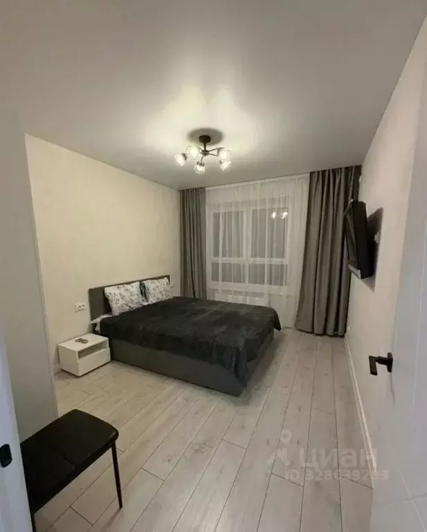 1-к кв. Татарстан, Казань ул. Азата Аббасова, 23 (43.0 м) - Фото 1