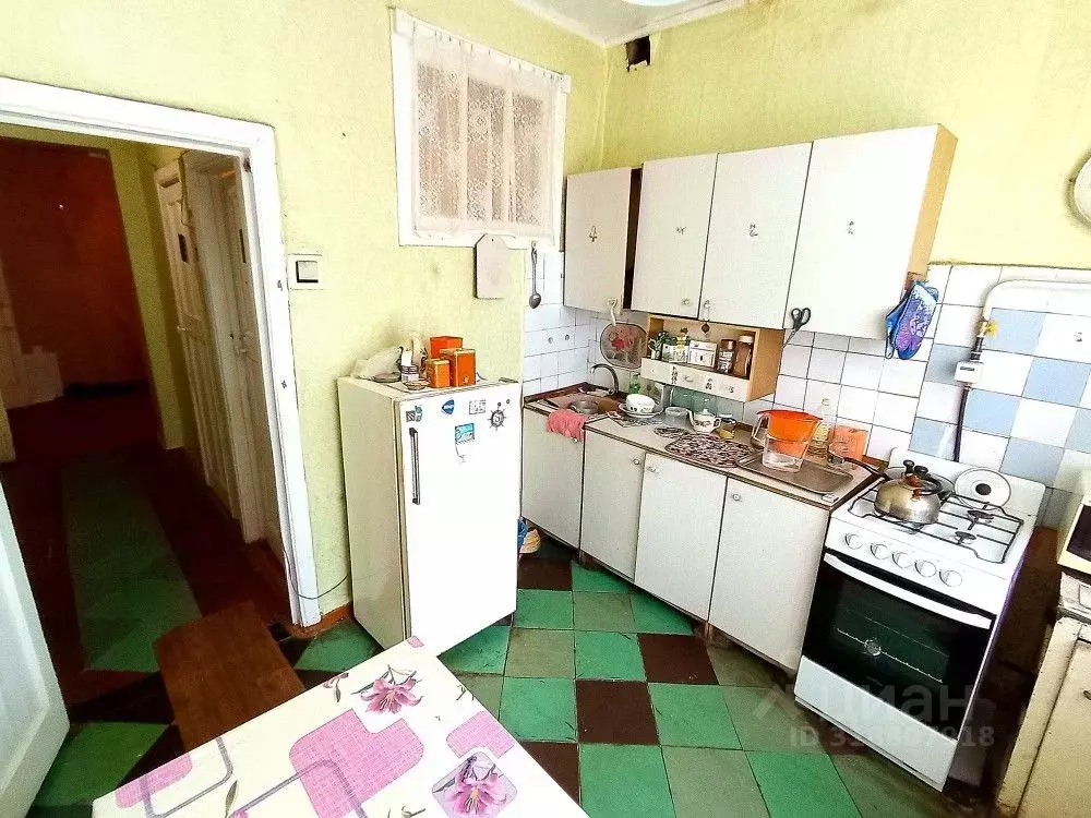 2-к кв. Омская область, Омск Городок Нефтяников мкр, просп. Культуры, ... - Фото 2