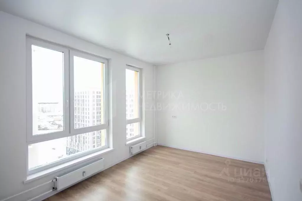 1-к кв. Тюменская область, Тюмень ул. Юрия Рогачева, 9к2 (45.0 м) - Фото 1