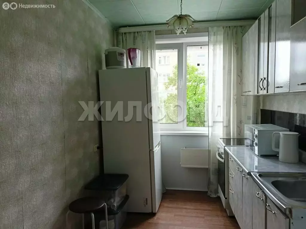 2-комнатная квартира: Искитим, микрорайон Южный, 3 (43.2 м) - Фото 1