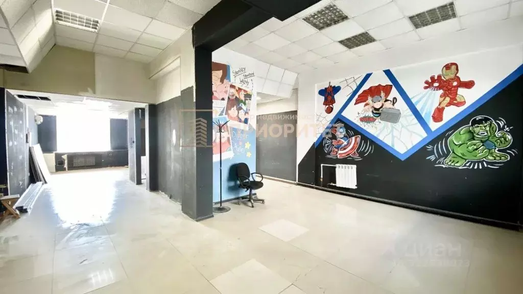 Помещение свободного назначения в Саха (Якутия), Якутск ул. Петра ... - Фото 1