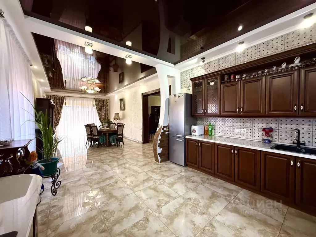 Дом в Ростовская область, Таганрог пер. 18-й Мариупольский, 17 (147 м) - Фото 1