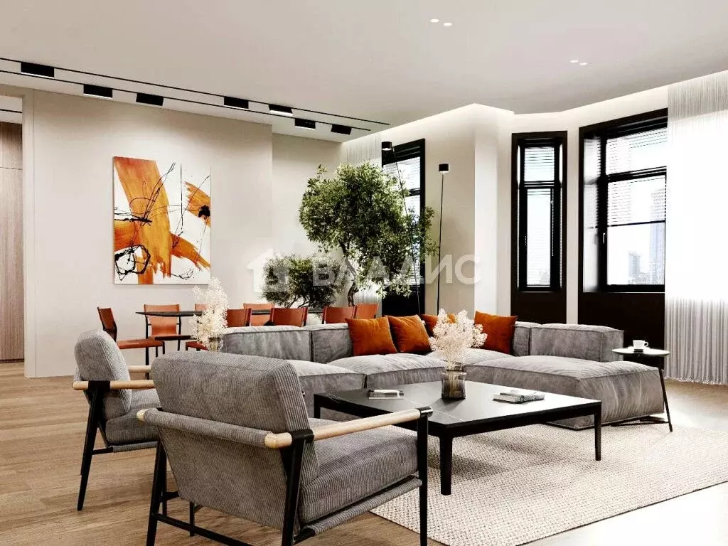 Продается 4-комнатная квартира - Фото 1