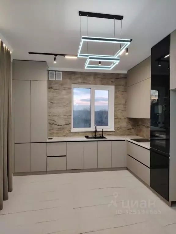 Дом в Ставропольский край, Михайловск Шпаковский район, Адмирал кп,  ... - Фото 1