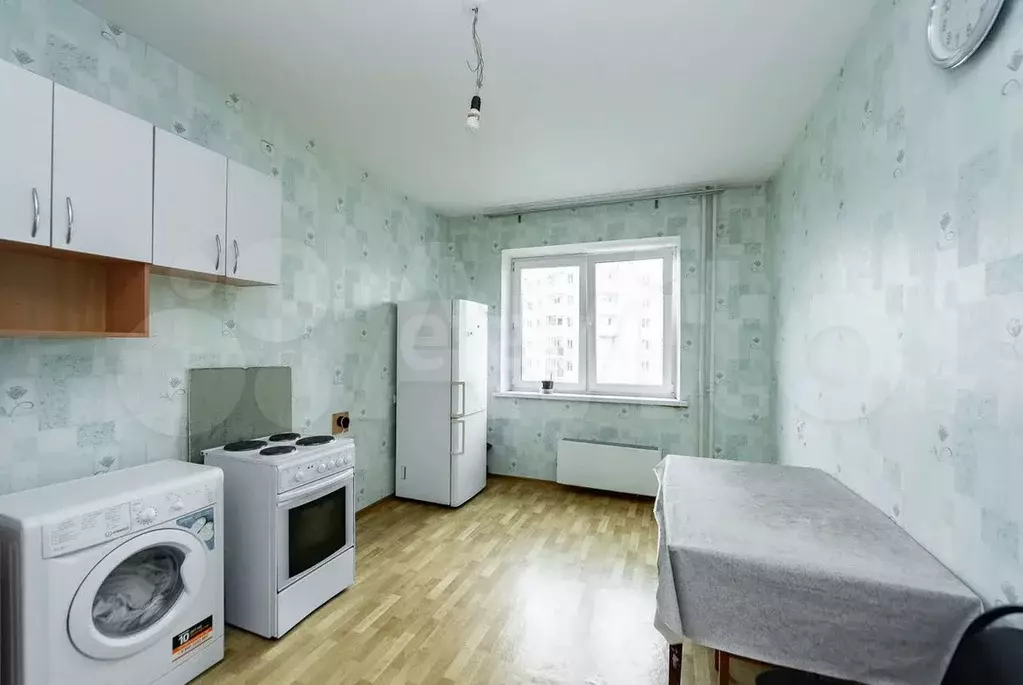 3-к. квартира, 81,5 м, 14/17 эт. - Фото 0