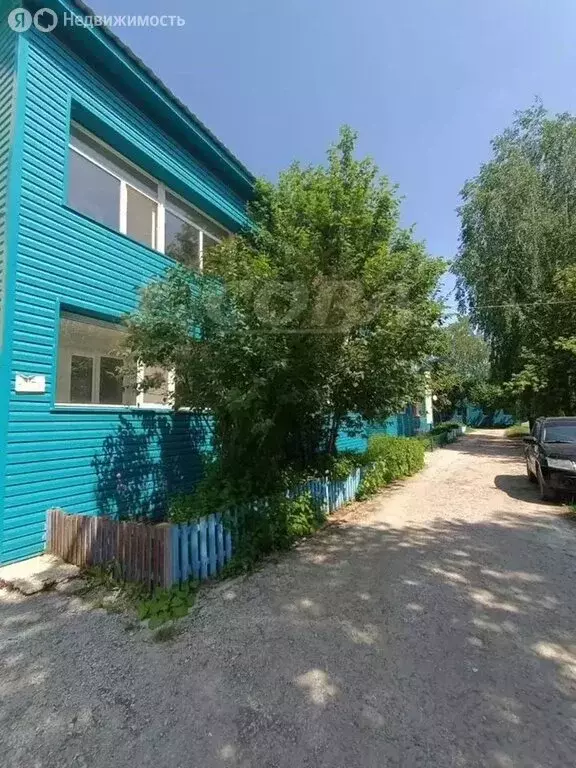 3-комнатная квартира: Богандинский, улица Ломоносова, 4 (65.9 м) - Фото 0