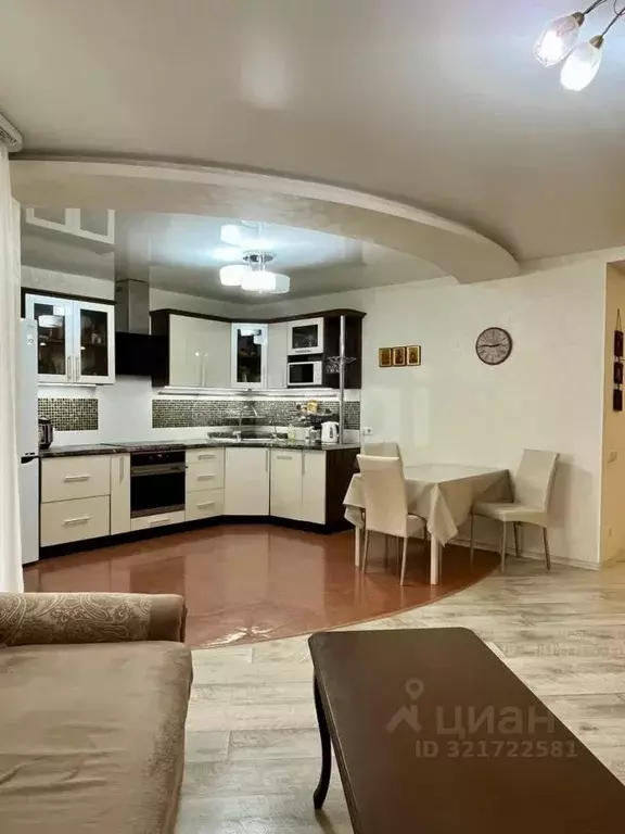 2-к кв. Амурская область, Благовещенск Игнатьевское ш., 12/3 (97.3 м) - Фото 0