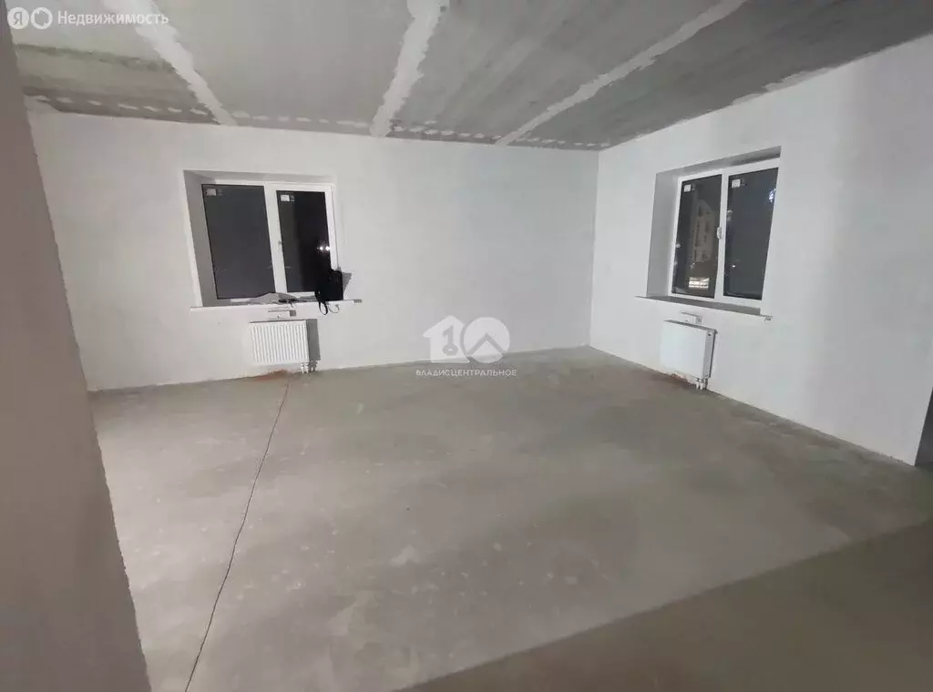 3-комнатная квартира: посёлок Октябрьский, Лучезарная улица (55.3 м) - Фото 2