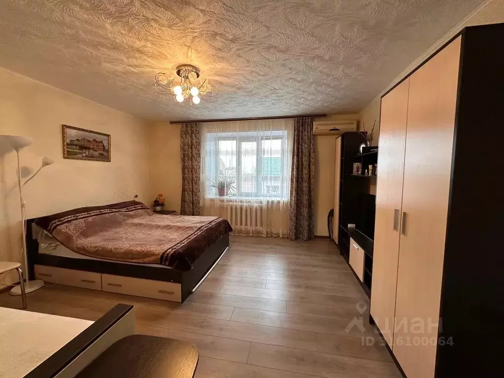 2-к кв. Краснодарский край, Ейск ул. Карла Либкнехта, 10 (43.0 м) - Фото 1