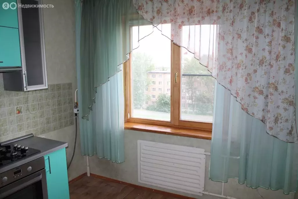 2-комнатная квартира: Энгельс, Полтавская улица, 38А (56 м) - Фото 0