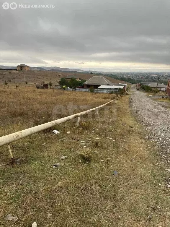Участок в Барсуки, село Барсуки, улица Умарова (10 м) - Фото 1