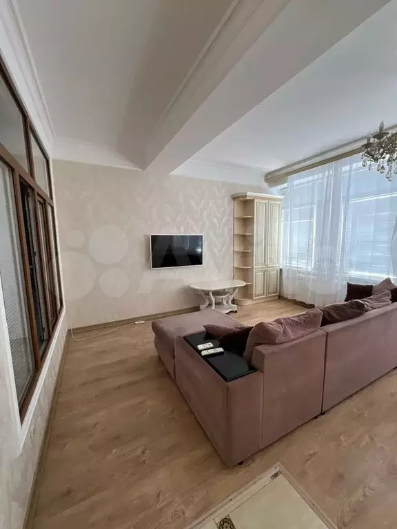3-к. квартира, 75 м, 9/10 эт. - Фото 1