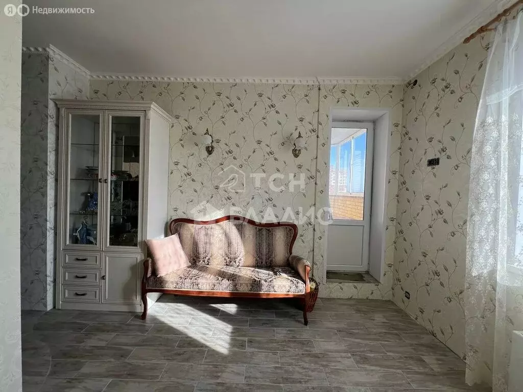 1-комнатная квартира: посёлок городского типа Свердловский, Молодёжная ... - Фото 1