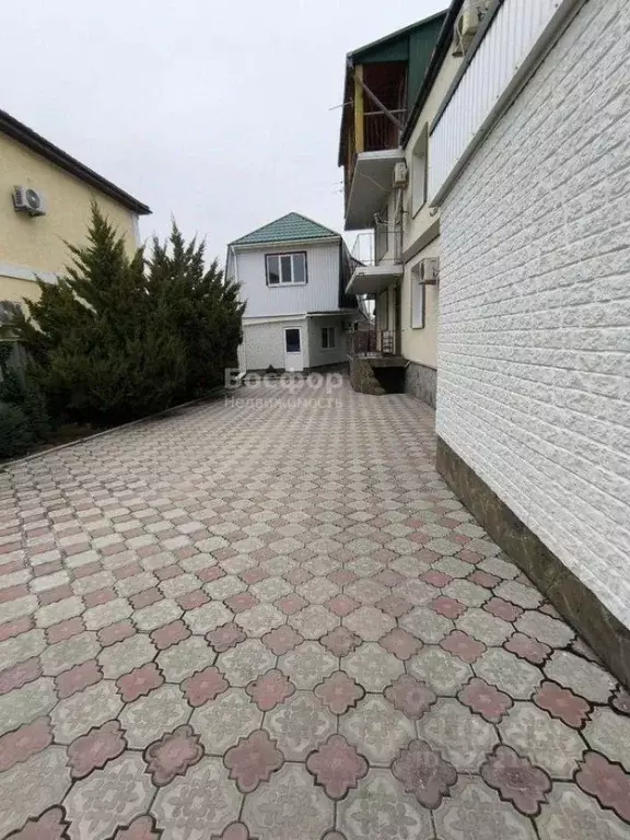 Дом в Крым, Феодосия ул. Озерная (600 м) - Фото 1