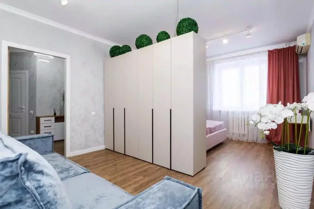 1-к кв. Татарстан, Казань ул. Фатыха Амирхана, 18/41 (50.0 м) - Фото 1