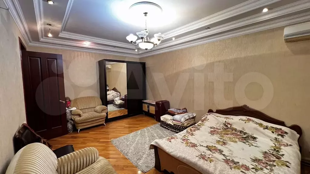 1-к. квартира, 60 м, 6/8 эт. - Фото 1