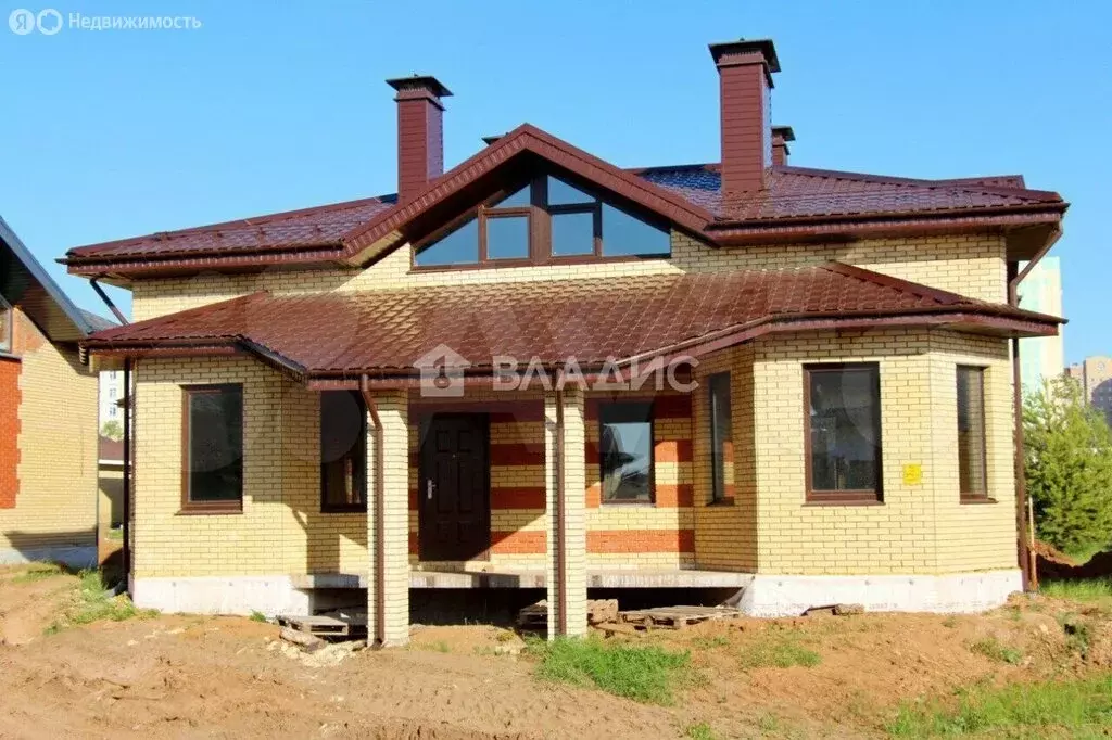 Дом в Нижнекамск, проспект Строителей, 78В (214 м) - Фото 2