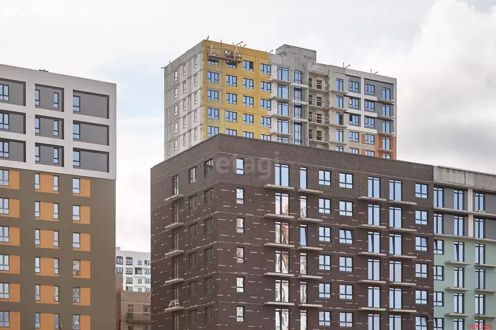 1-комнатная квартира: Тюмень, улица Василия Малкова, 23 (36.1 м) - Фото 2
