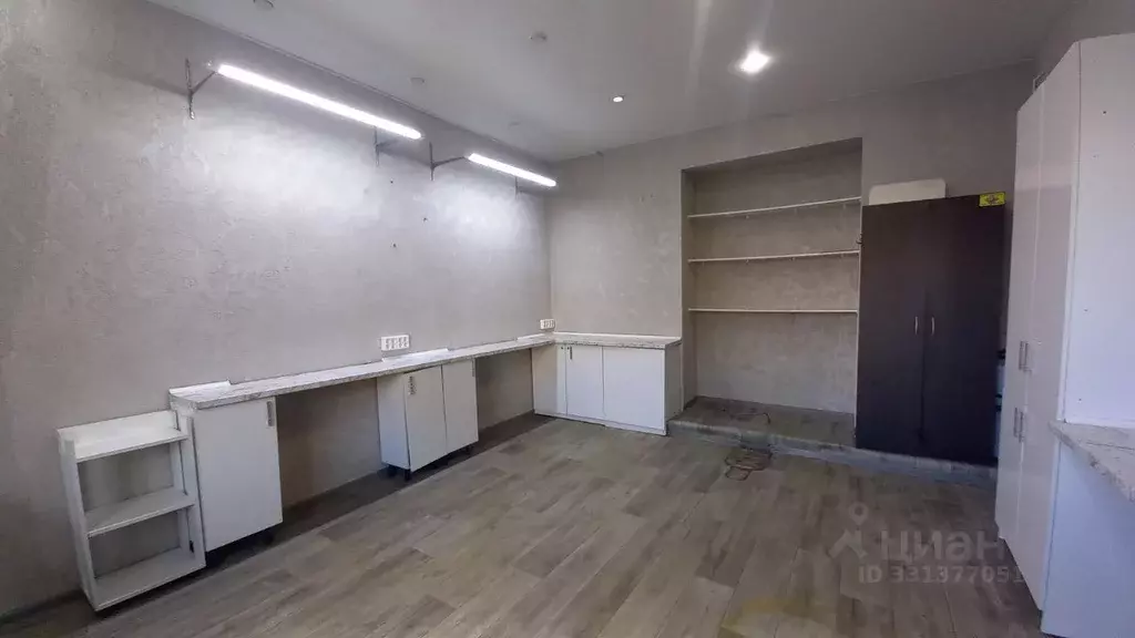 Помещение свободного назначения в Иркутская область, Иркутск ул. ... - Фото 1
