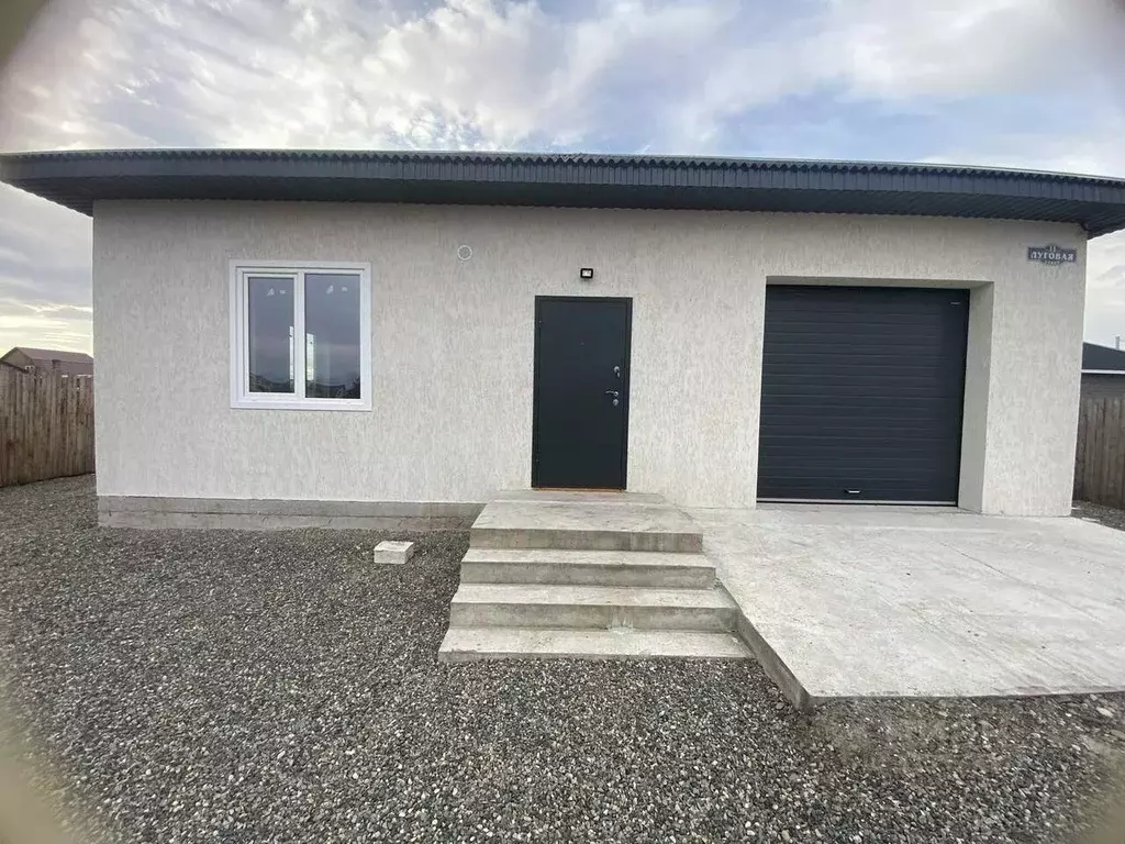 Дом в Хакасия, Усть-Абаканский район, д. Чапаево Луговая ул. (153 м) - Фото 1