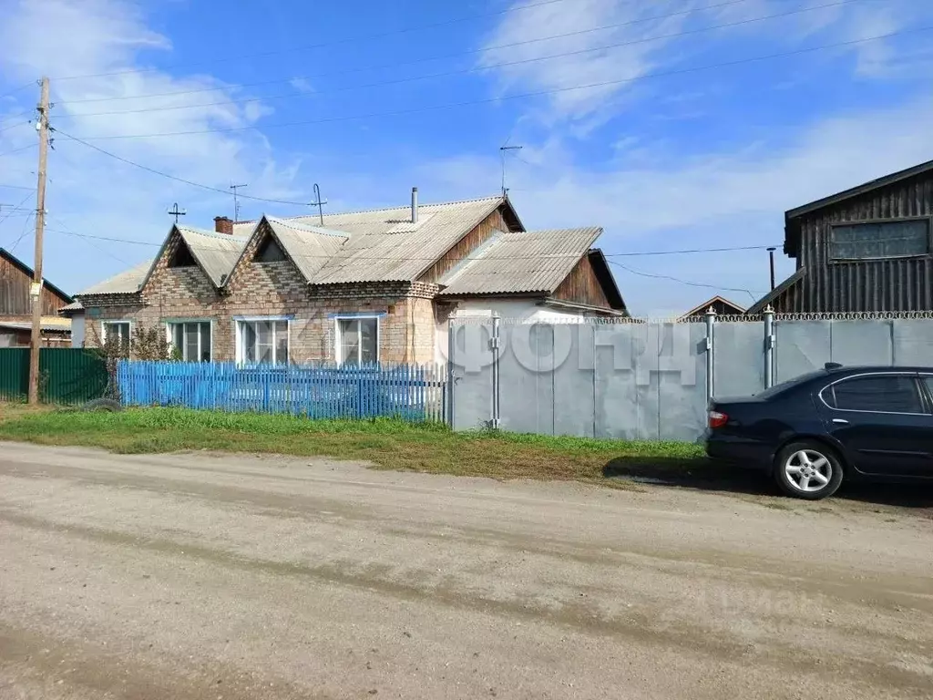 Дом в Новосибирская область, Новосибирский район, с. Криводановка ... - Фото 1