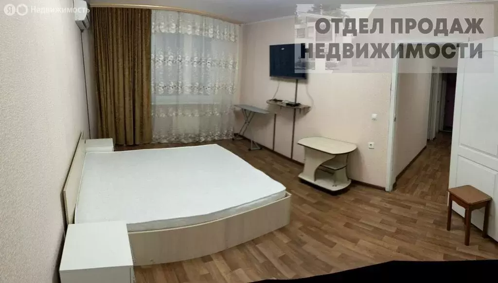 2-комнатная квартира: Крымск, микрорайон Надежда, улица Надежды, 1 (56 ... - Фото 0