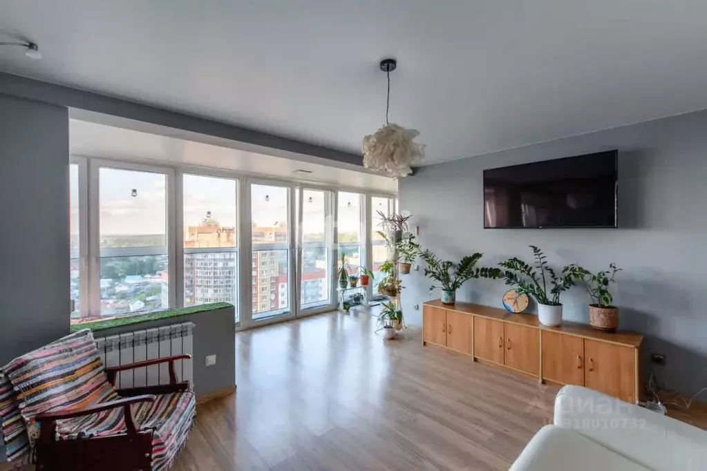 2-к кв. Томская область, Томск Большая Подгорная ул., 87блок5 (73.0 м) - Фото 0