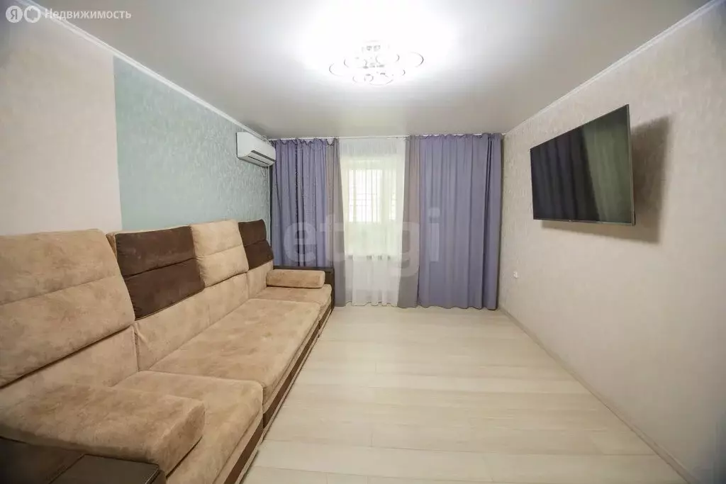 2-комнатная квартира: Альметьевск, Базовая улица, 26 (51 м) - Фото 1