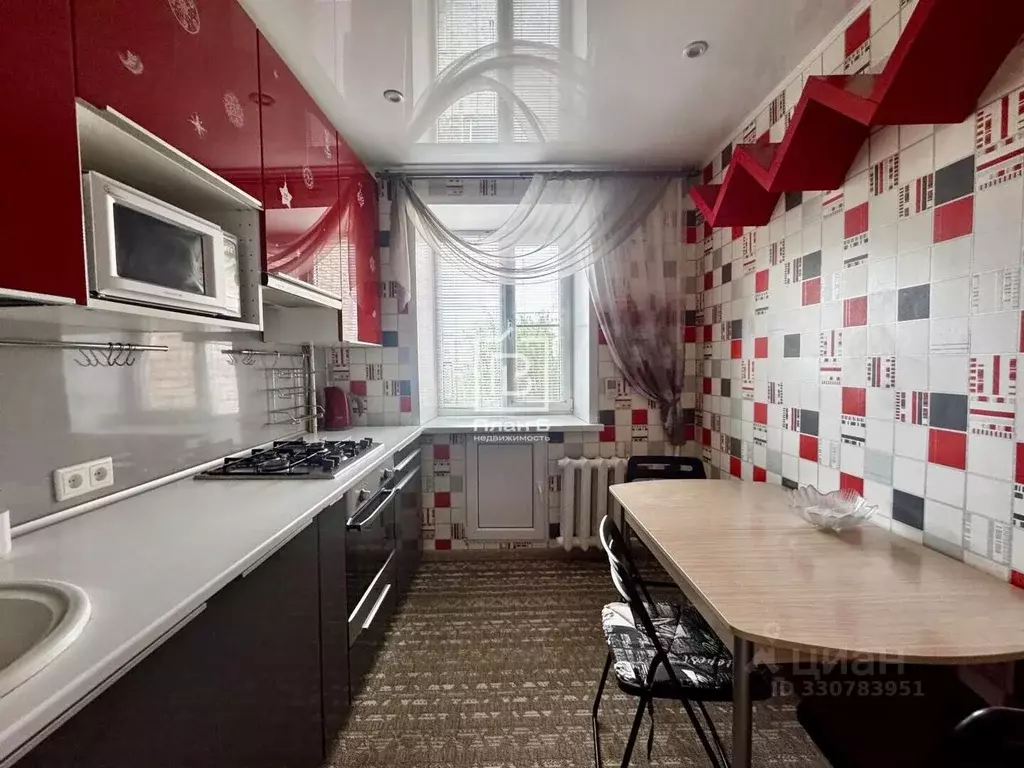 3-к кв. Калужская область, Калуга ул. Огарева, 44 (60.8 м) - Фото 1
