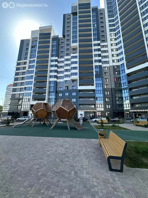 3-комнатная квартира: Краснодар, улица Красных Партизан, 4/15 (95 м) - Фото 1