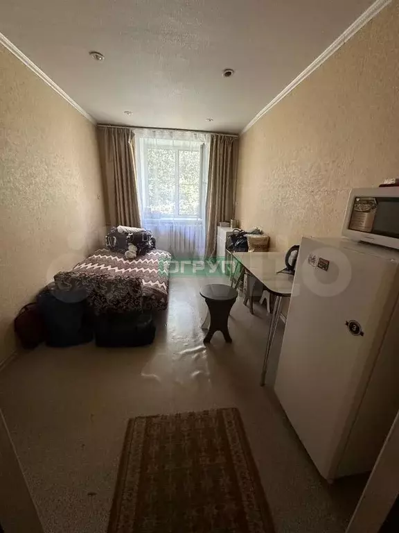Комната 10,3 м в 5-к., 4/4 эт. - Фото 1