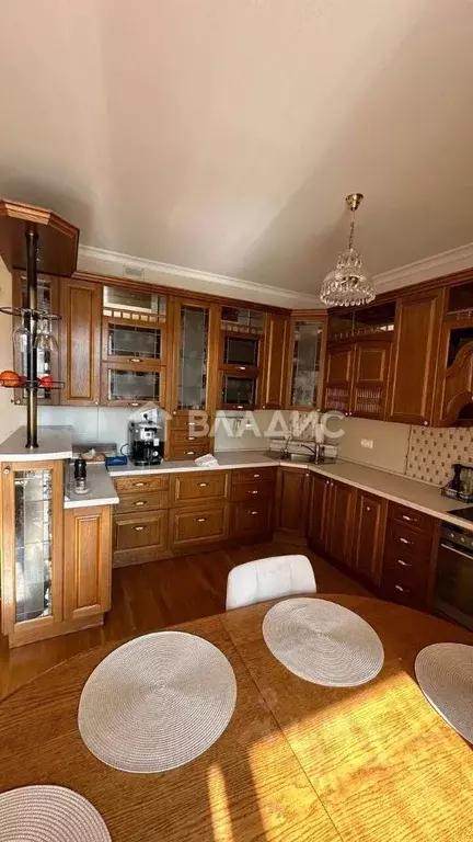 3-к кв. Белгородская область, Белгород Славянская ул., 15 (117.0 м) - Фото 1