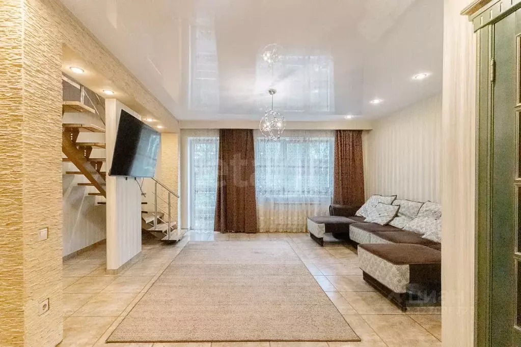 Таунхаус в Свердловская область, Екатеринбург ул. Хрустальногорская, ... - Фото 1