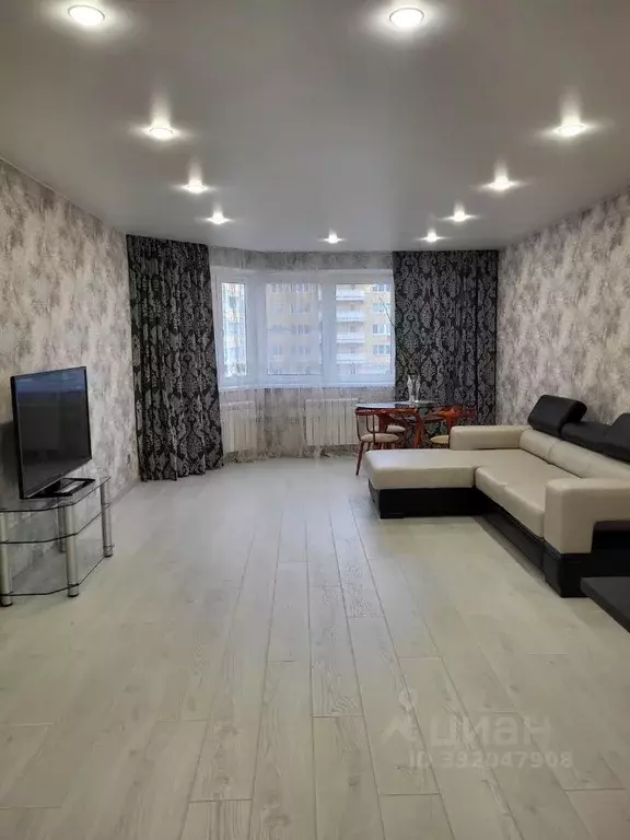 3-к кв. Москва Синявинская ул., 11к3 (88.0 м) - Фото 2