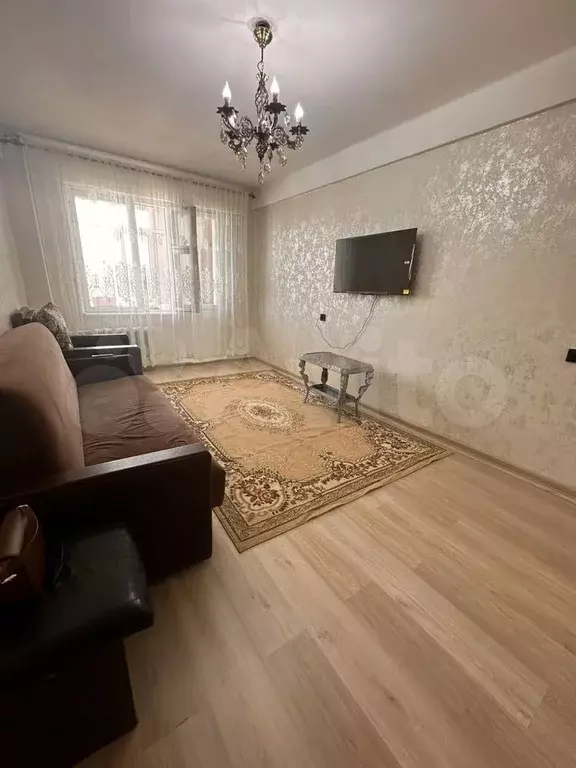 1-к. квартира, 33 м, 7/9 эт. - Фото 0