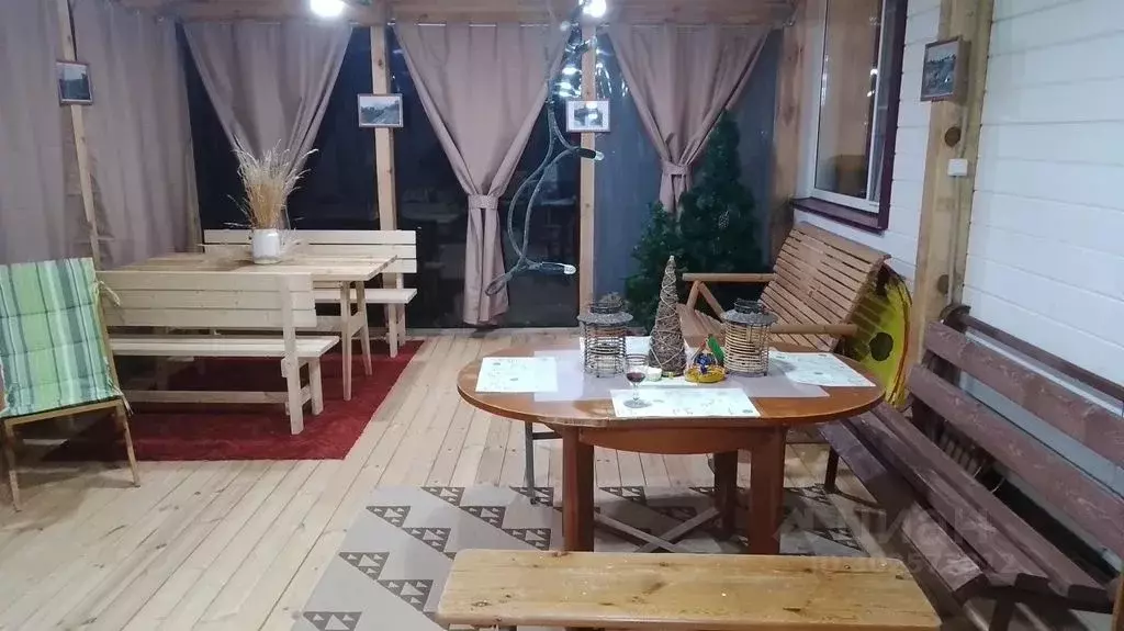 Дом в Псковская область, Печорский муниципальный округ, д. Малая ... - Фото 1