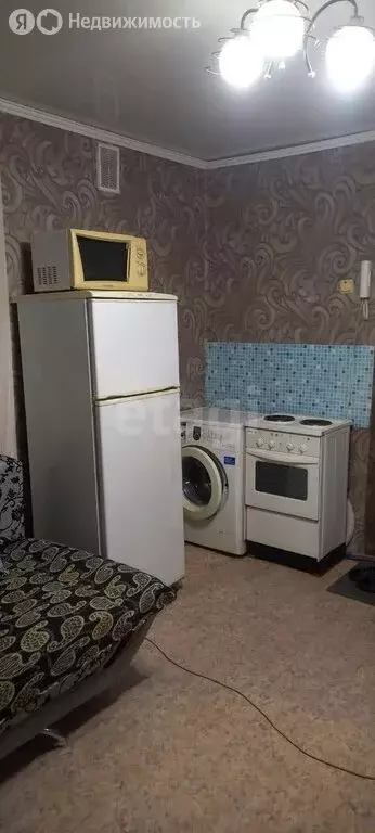 Квартира-студия: Оренбург, проезд Коммунаров, 6 (12.6 м) - Фото 1