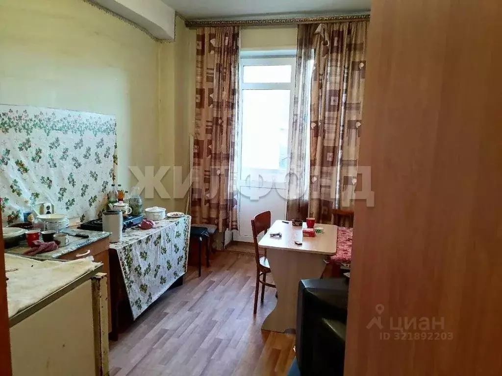 3-к кв. Новосибирская область, Тогучинский район, Горный рп ... - Фото 1