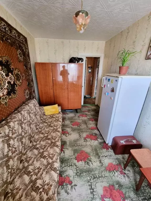 Комната Омская область, Омск Заозерный мкр, просп. Менделеева, 23 - Фото 1