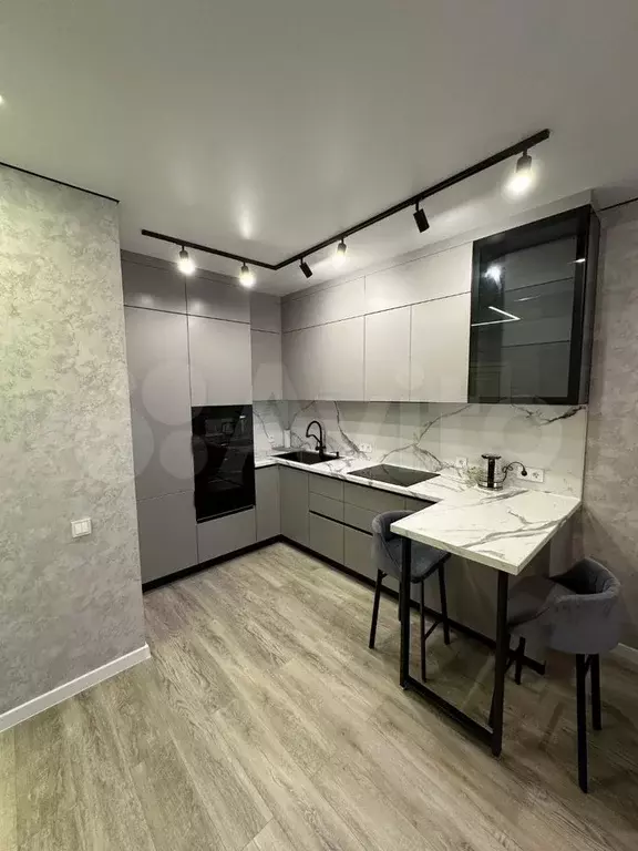 2-к. квартира, 45 м, 4/8 эт. - Фото 0