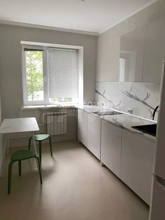 2-к. квартира, 48 м, 1/3 эт. - Фото 1