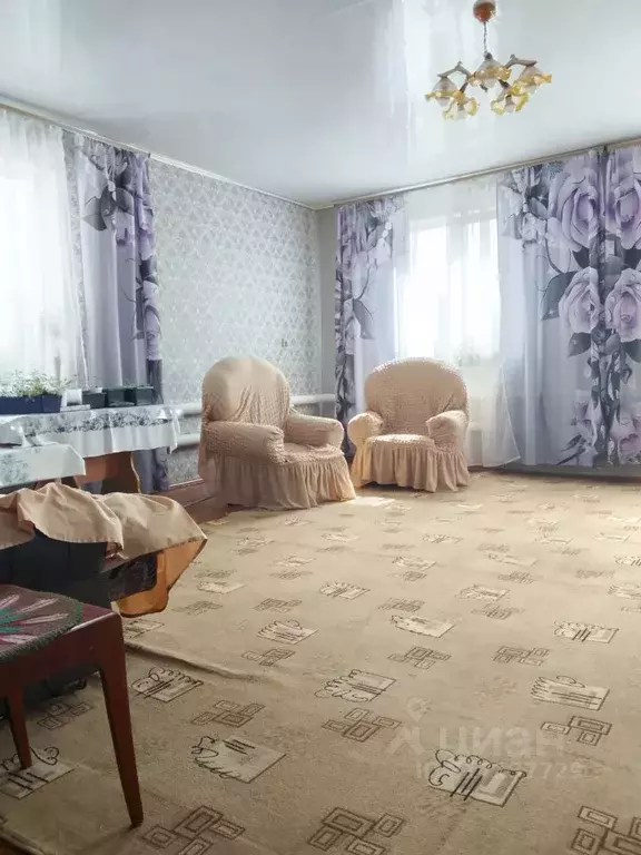 Дом в Башкортостан, Иглинский сельсовет, с. Иглино ул. Энергетиков ... - Фото 1