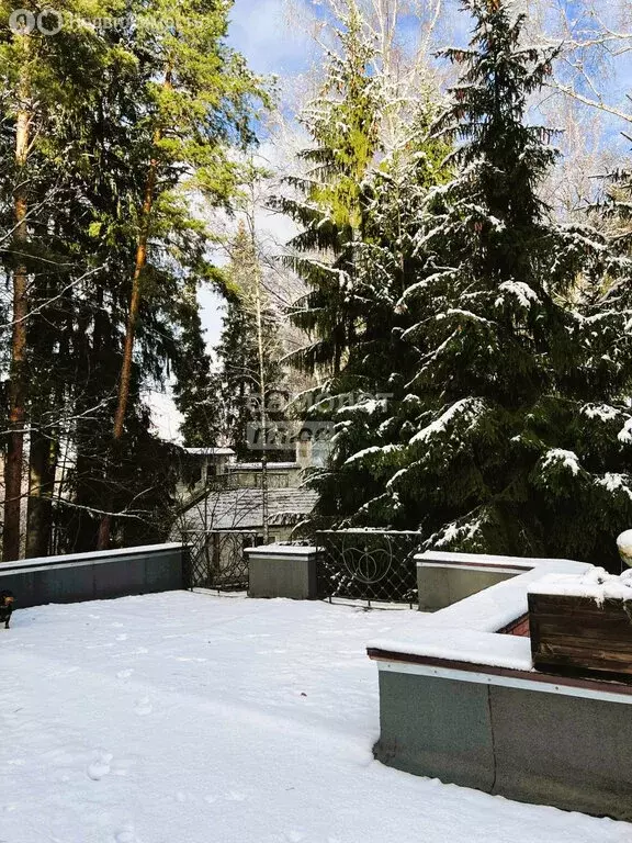 Дом в Троицк, Ягодная улица, 13 (240 м) - Фото 1