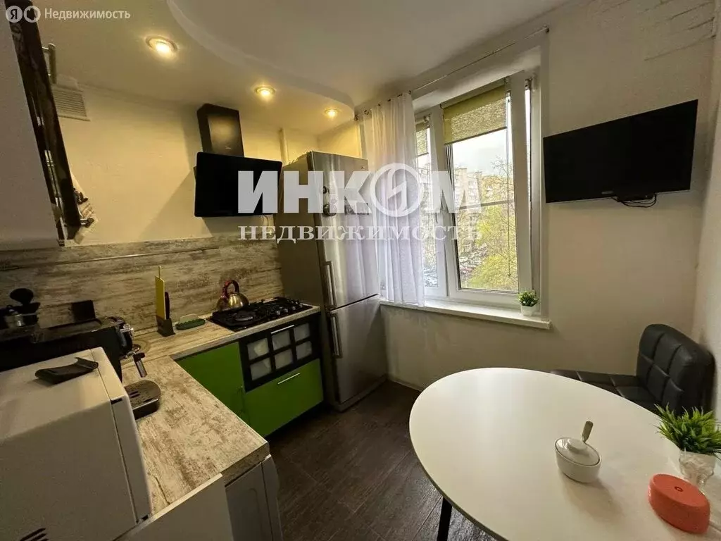 3-комнатная квартира: Москва, Сиреневый бульвар, 71к2 (60 м) - Фото 1