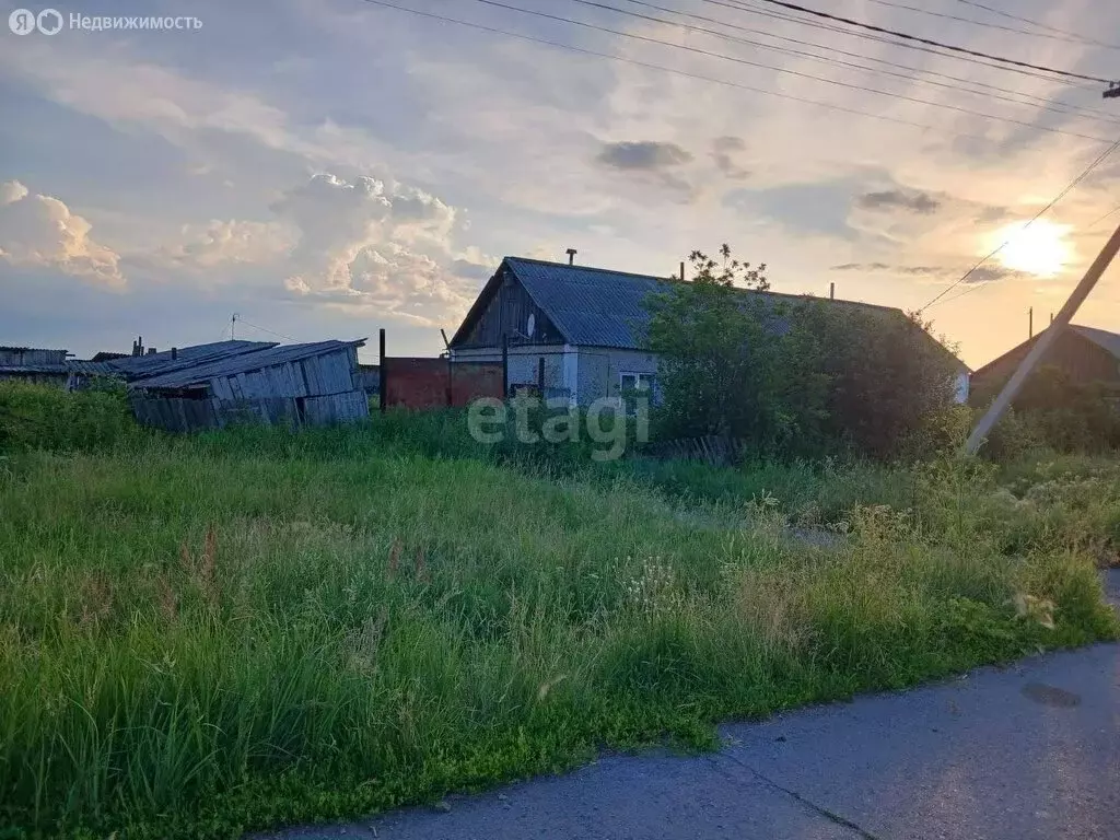 Дом в село Десятова, улица Гагарина (45 м) - Фото 0