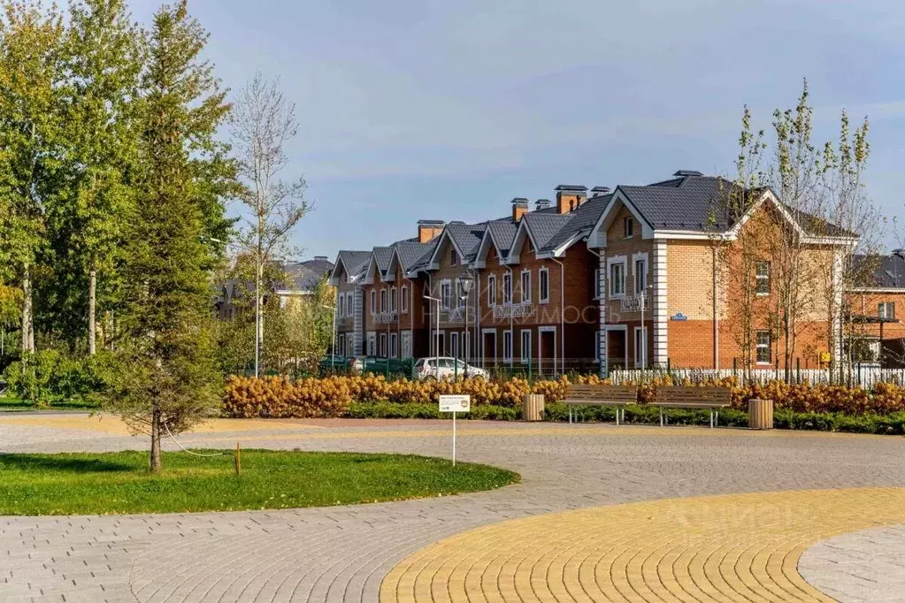 1-к кв. Тюменская область, Тюмень ул. Александра Звягина, 9 (35.6 м) - Фото 1